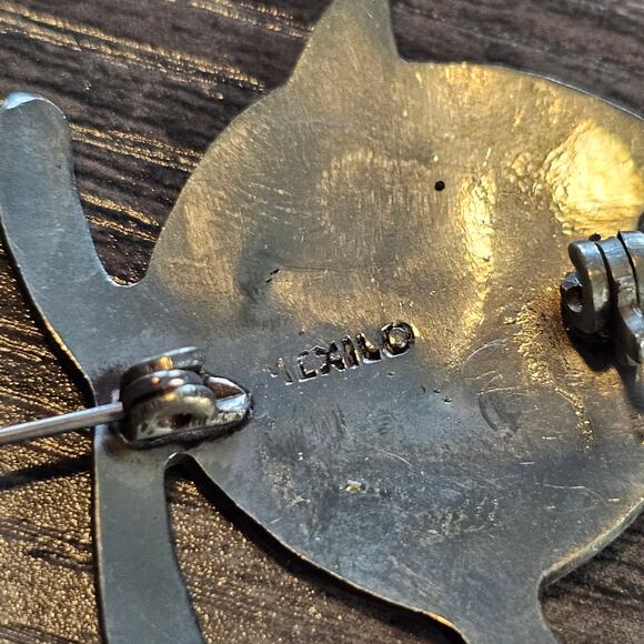 Vintage Alpaca Silver & Abalone Fish Brooch Pin from Mexico - Picture 3 of 6